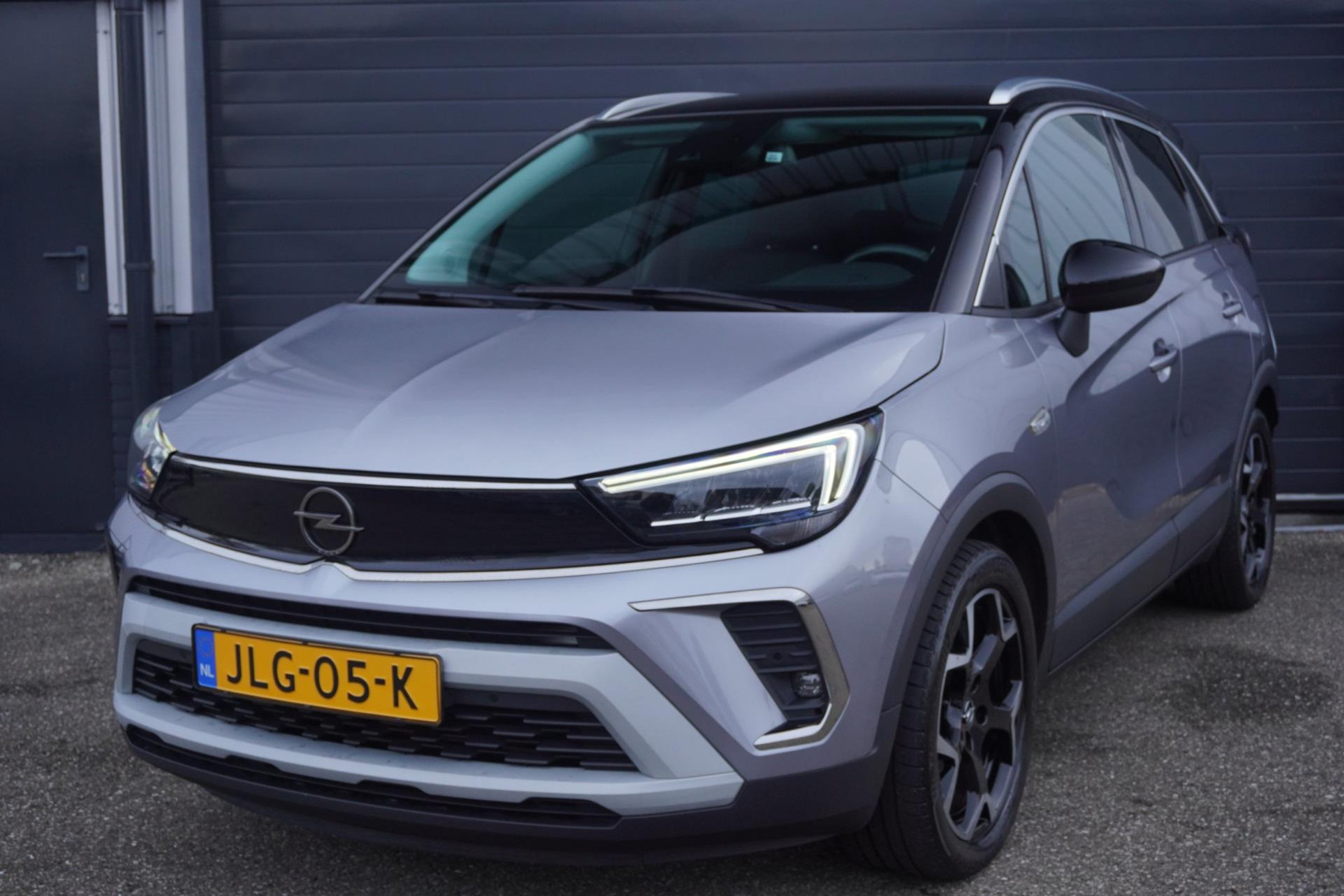 Opel Crossland 1.2 Ultimate | Volleder | Climat | Camera | Navigatie | Stoel & Stuurverwarming 49165203-0.jpg | Autobedrijf Boshouwers de Beer