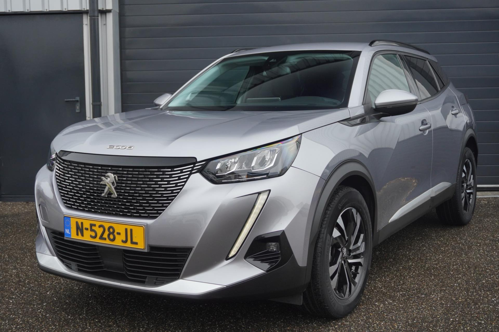 Peugeot 2008 1.2 PureTech Allure | Orig. NL | LED koplampen | Climat | Afn. Trekhaak 49219609-0.jpg | Autobedrijf Boshouwers de Beer