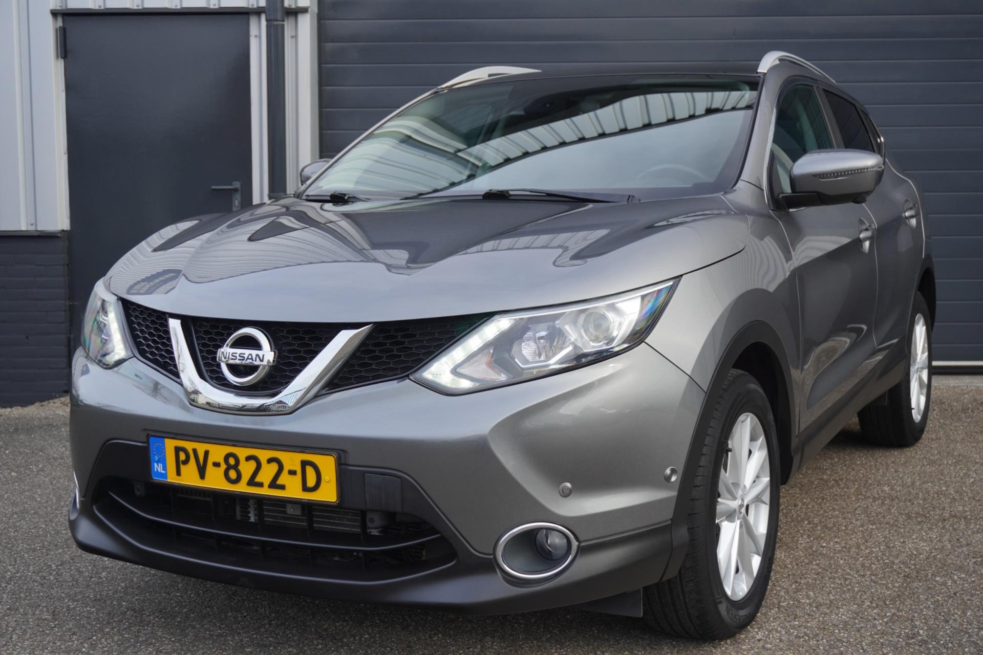 Nissan QASHQAI 1.2 Business | Orig. NL | NAP | Panoramadak | Leder interieur 49219809-0.jpg | Autobedrijf Boshouwers de Beer