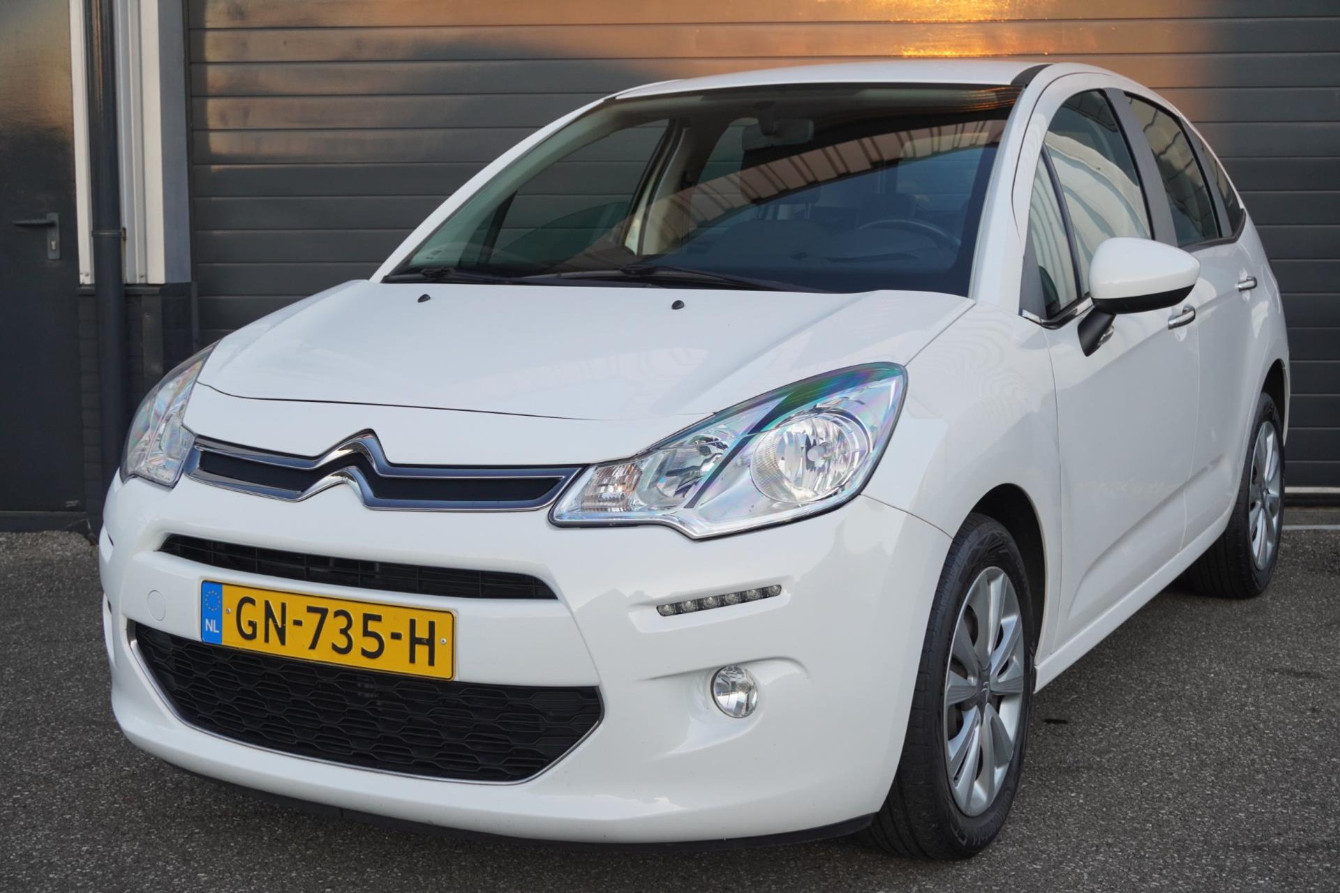 Citroën C3 1.0 PureTech Collection | Airco | Cruise Control | Distributieriem 25' vv 49372650-0.jpg | Autobedrijf Boshouwers de Beer