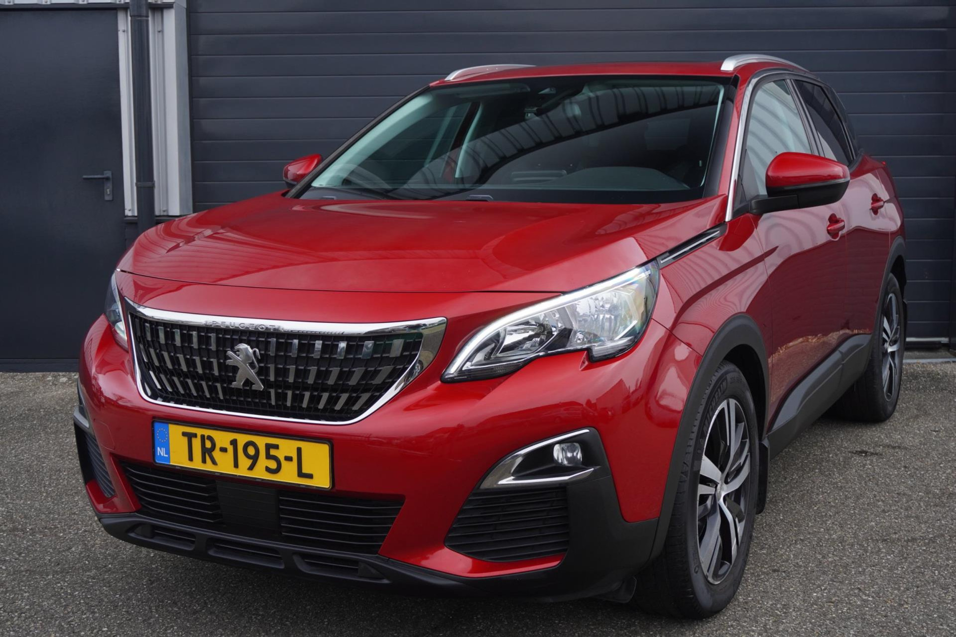 Peugeot 3008 1.2 PureTech Allure | Automaat | Climat Control | Trekhaak afn. | Pano/Schuifdak | 50127724-0.jpg | Autobedrijf Boshouwers de Beer