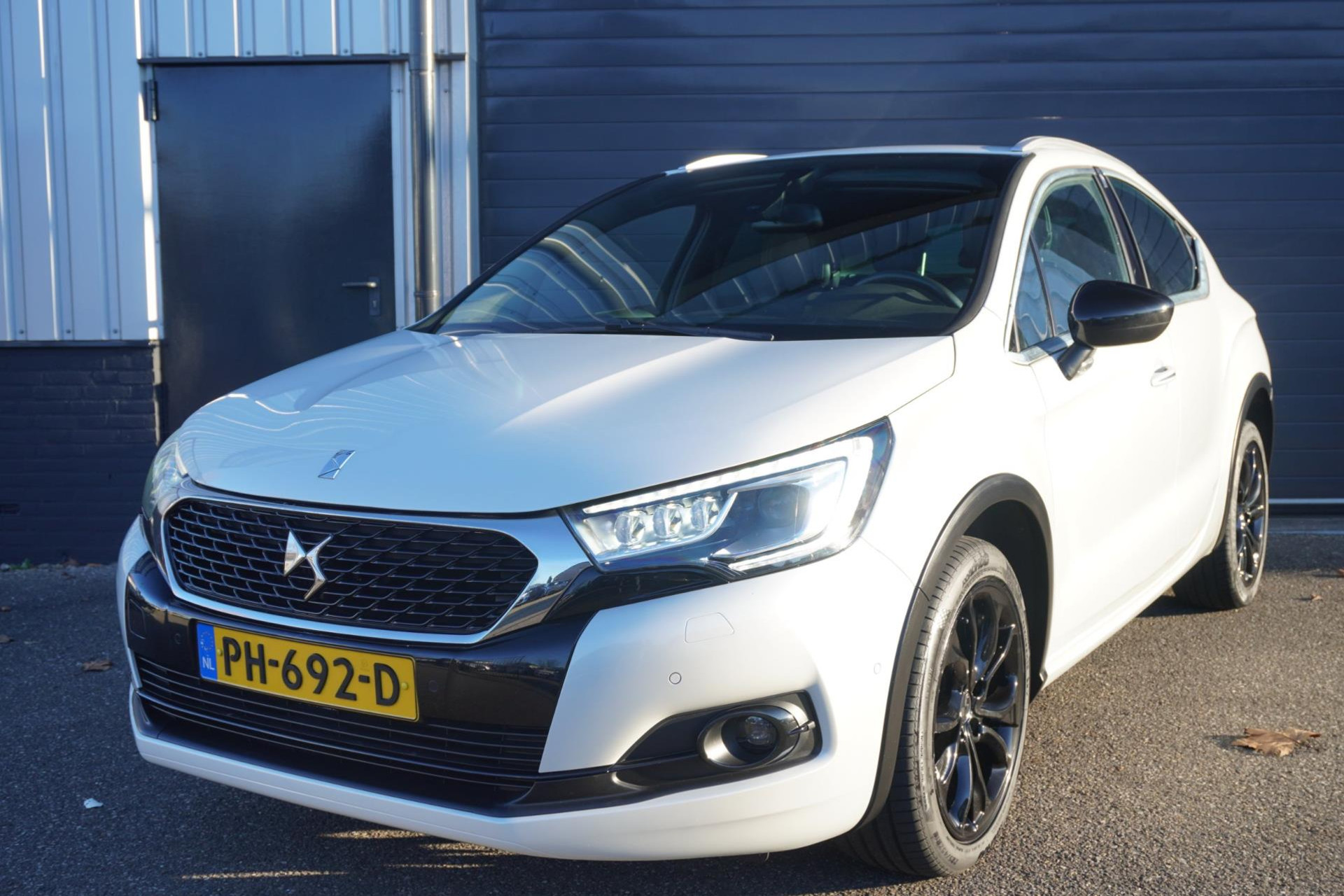 DS DS 4 1.2 PureTech Performance | Vol Opties | Trekhaak | Navigatie | Climat 50253349-0.jpg | Autobedrijf Boshouwers de Beer