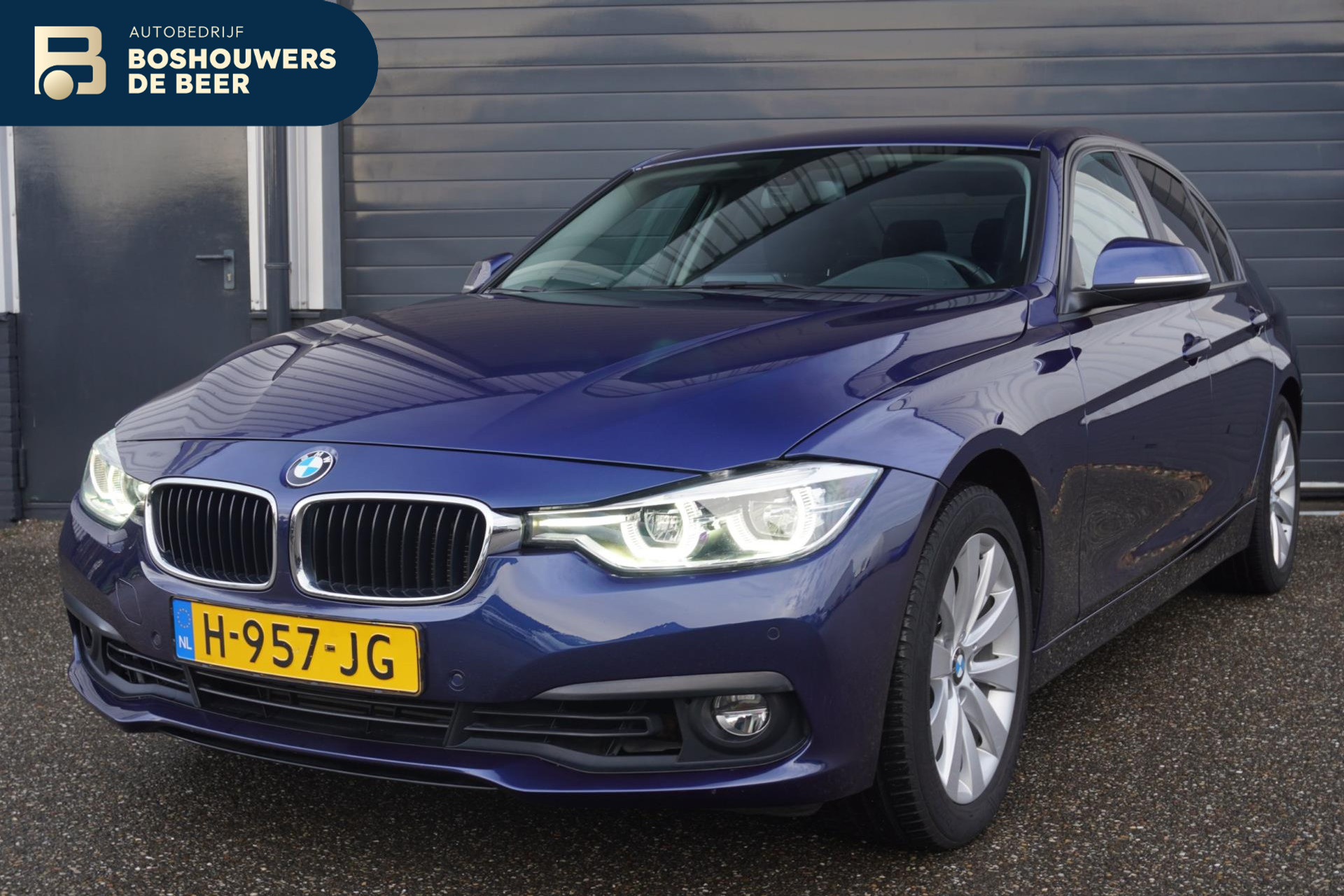 BMW 3 Serie 318i Luxury Edition | LED koplampen | Automaat | Nette auto 50434373-0.jpg | Autobedrijf Boshouwers de Beer