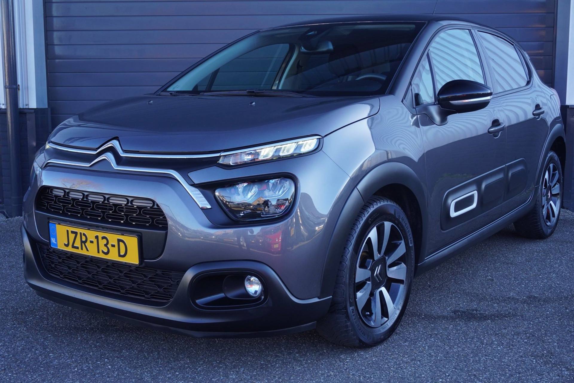 Citroën C3 1.2 PureTech Shine | LED | Stoelverwarming | Carplay/Android auto | Camera | PDC 52002528-0.jpg | Autobedrijf Boshouwers de Beer