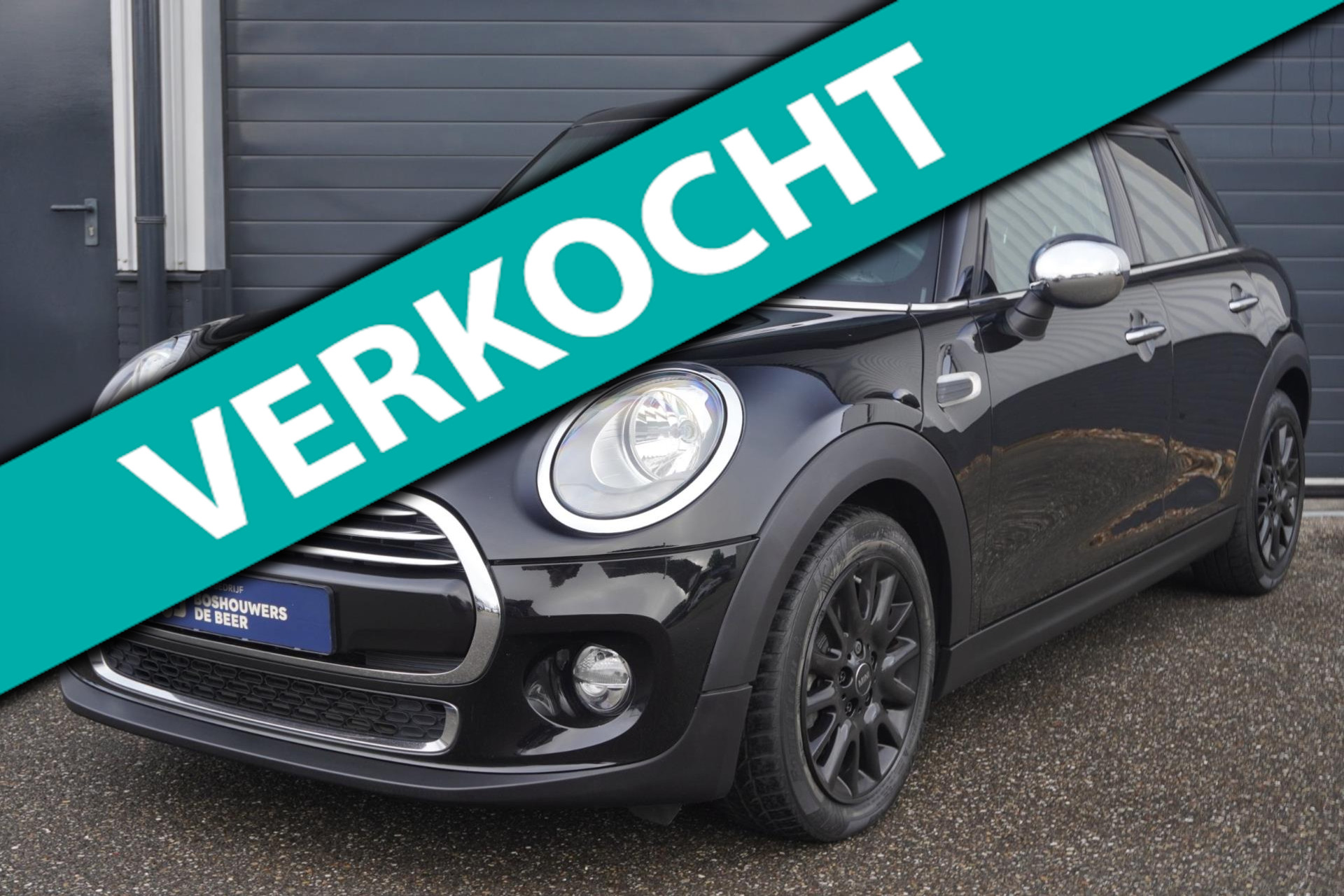 MINI Cooper Mini 1.5 Business 45734891-0.jpg | Autobedrijf Boshouwers de Beer