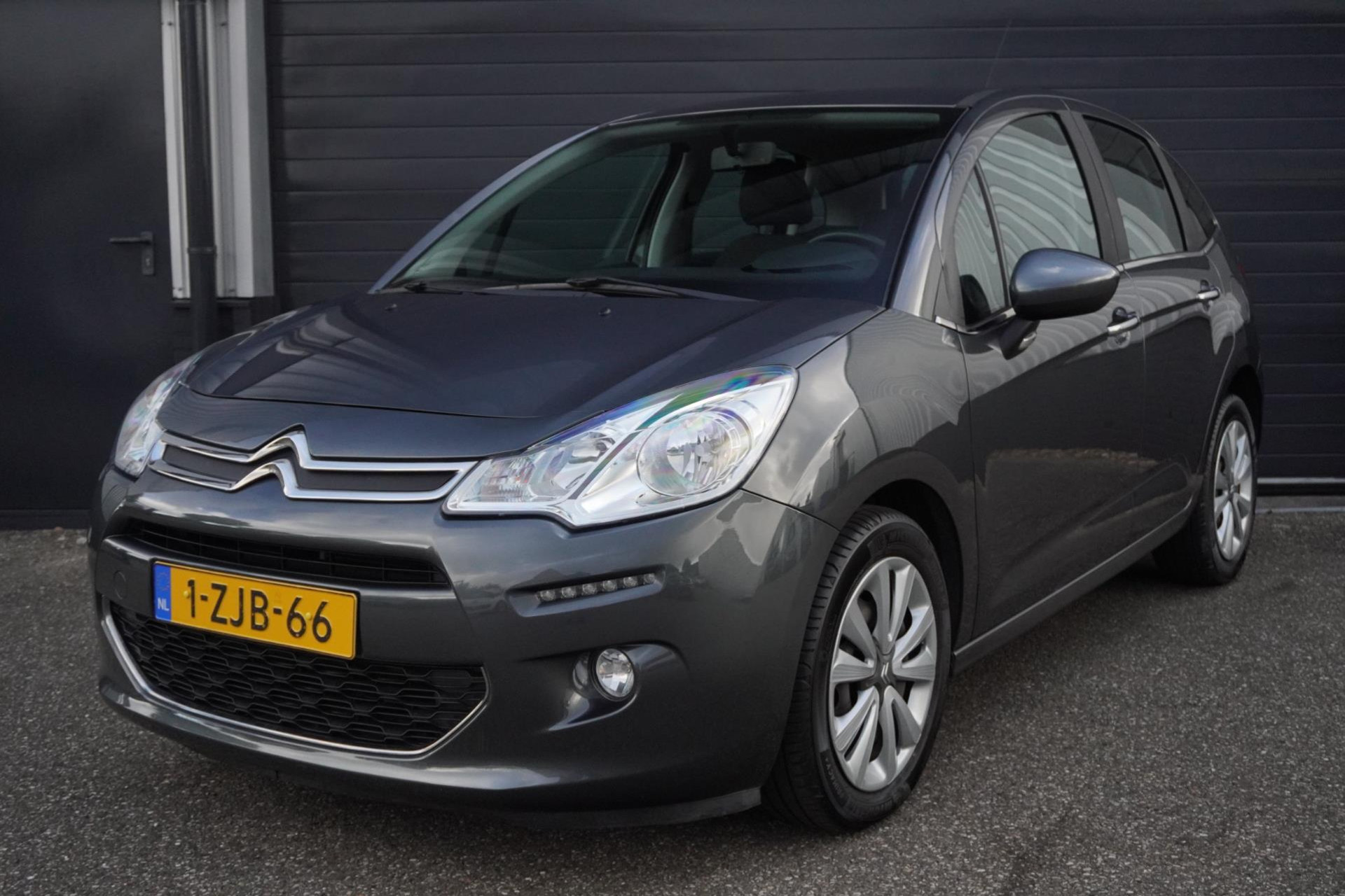 Citroën C3 1.2 PureTech Collection | Climat Control | Dealeronderhouden | Distr. riem recent vervangen | Bluetooth 47546842-0.jpg | Autobedrijf Boshouwers de Beer